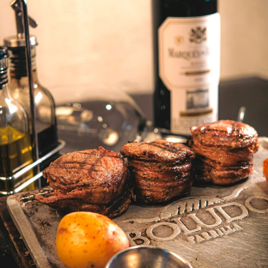 Cortes premium de parrilla argentina en Boludo Parrilla, restaurante en Cerritos, Pereira